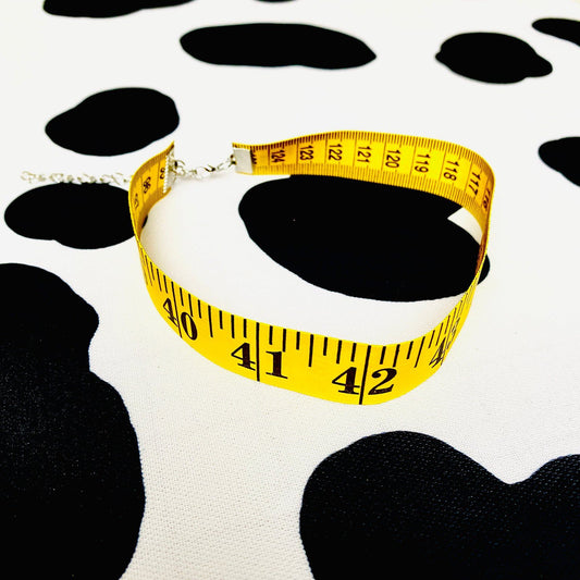 Donnez-leur un collier ras du cou d'un pouce