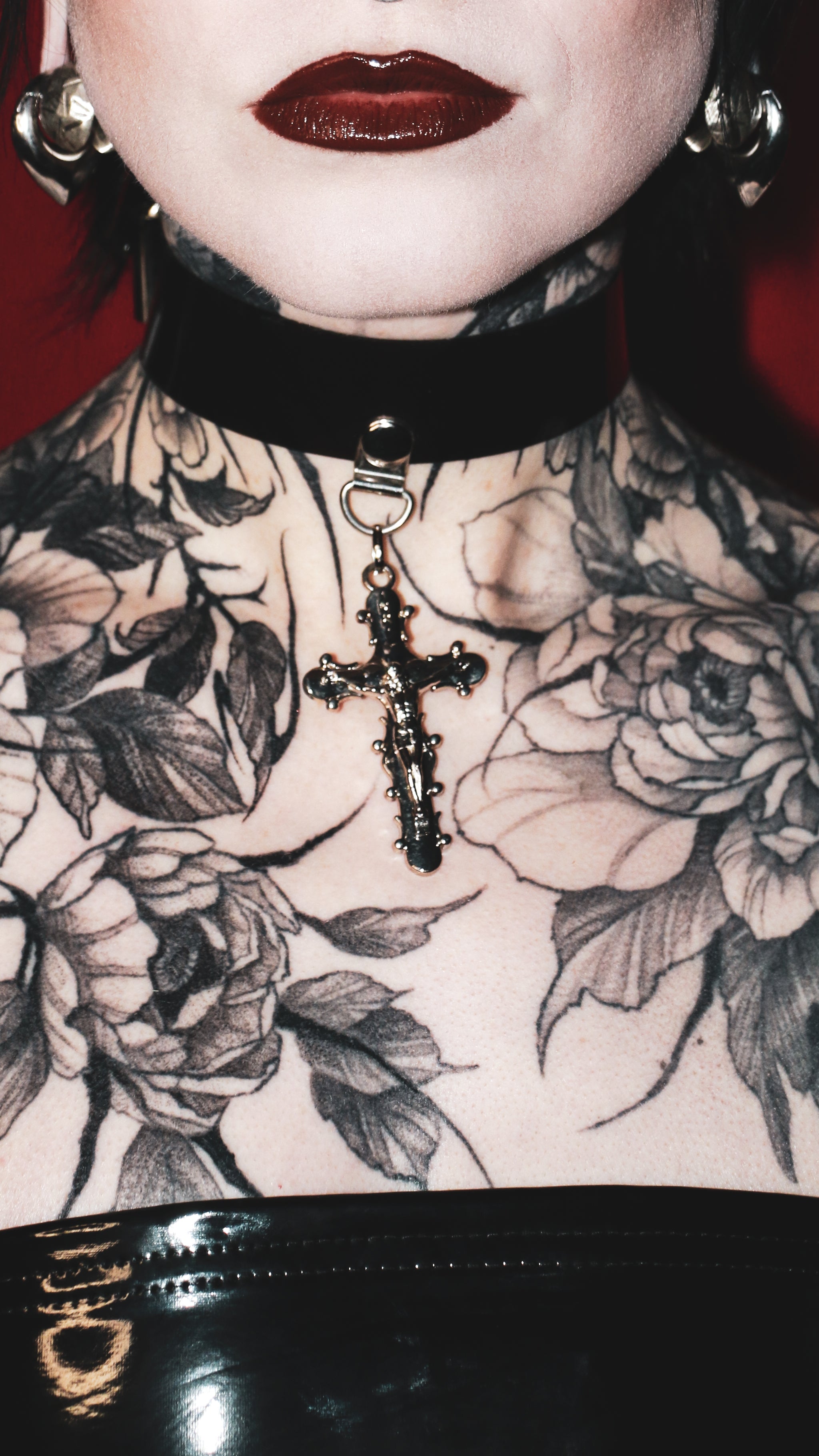 Collier en vinyle Reverence 