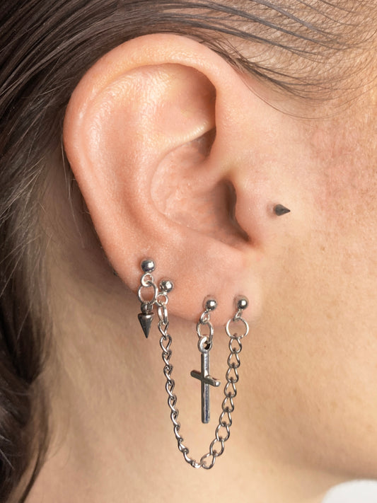 Boucles d'oreilles à tige petites mais puissantes